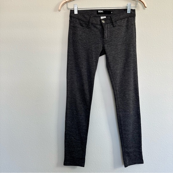 Gray Leggings/Pants - Picture 3 of 6